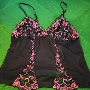 Frederick's of Hollywood Black and Pink Lace Chemise Large